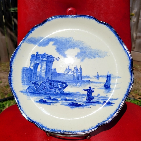 H.B & Cie Other - Vintage French H.B & Cie Terre De Fer 1510 ( Land of Iron) decorative plate